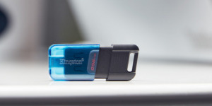 DataTraveler 80 M キングストン USB-C フラッシュドライブ